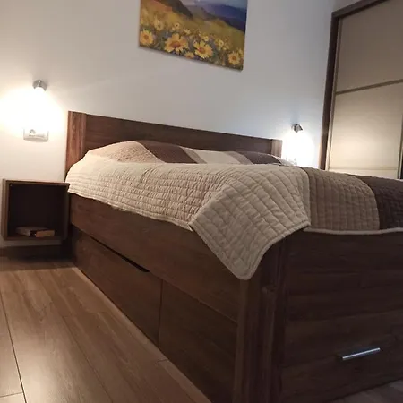 Apartman Three Little Birds 2plus2 *