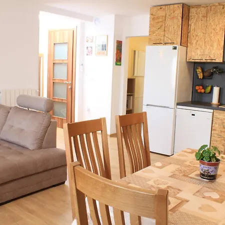 아파트 Three Little Birds *